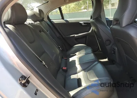 2013 Volvo S60 T5 из США, поврежденный, VIN YV1612FH3D2204974